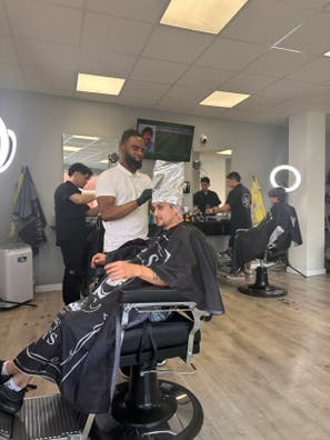 Se necesita barbero