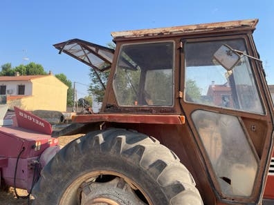 Tractor fiat 980E