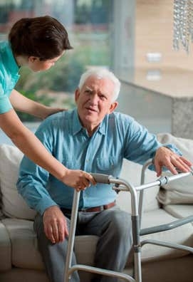SE BUSCA CUIDADORAS PARA ANCIANOS