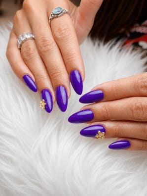 Buscamos manicurista/pedicurista