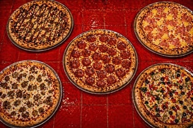 ? ¡Buscamos Personal para Pizzería!