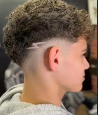 se busca barbero para Fuenlabrada