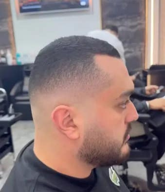 se busca barbero para Fuenlabrada