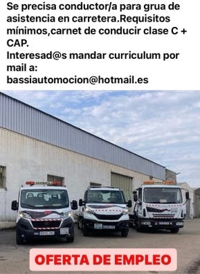 Conductor de grua auxilio en carretera