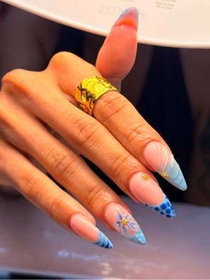 Busco manicurista