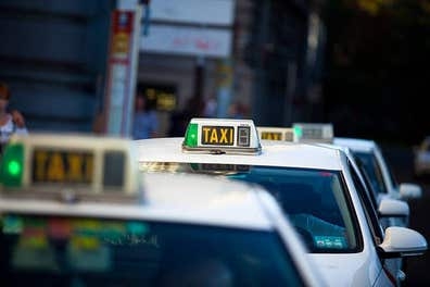 Busco conductor taxi madrid