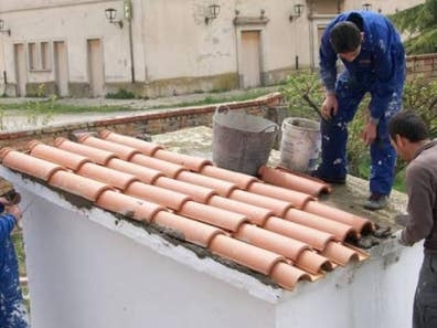 TRABAJOS DE CONSTRUCCIÓN Y PLACAS SOLAR