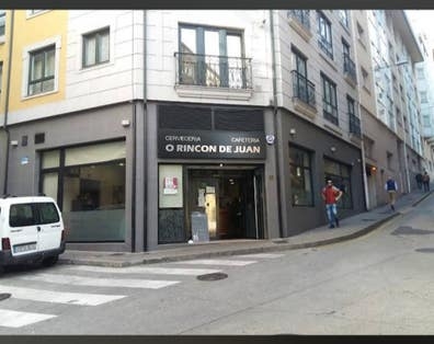 Se busca Ayudante de Cocina