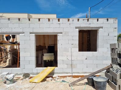 Oficial de segunda construcción