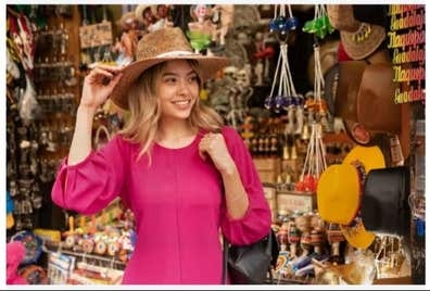 DEPENDIENTE/A TIENDA SOUVENIR EN GRANADA