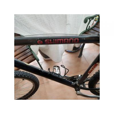 Bicicleta de montaña SHIMANO