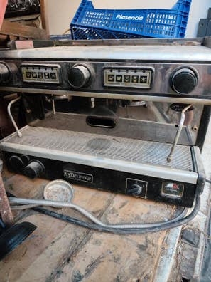 se vende cafetera la espaziale de dos
