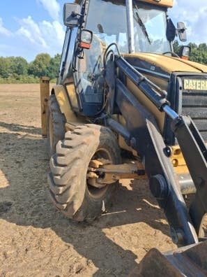 retroexcavadora mixta caterpillar 428C