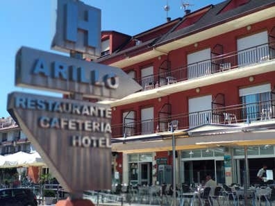 SE NECESITA CAMARERO/A PARA TERRAZA