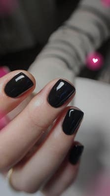MANICURA Y PEDICURA