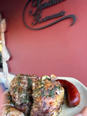ayudante de camarero y cocina