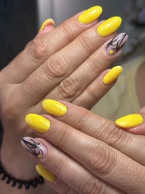 Buscamos manicurista