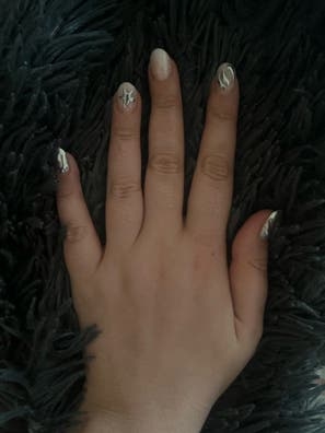 Uñas acrilicas profesora