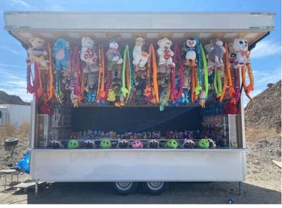 Trabajo en la feria de lorca , 60€ dia