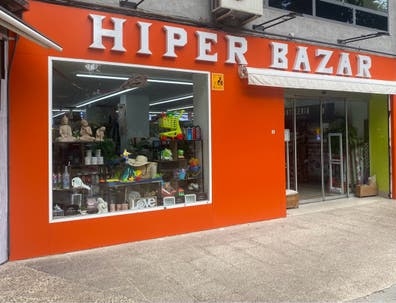 SE NECESITA DEPENDIENTE/A EN BAZAR