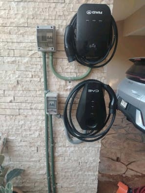 Instalación de cargadores de coches elec