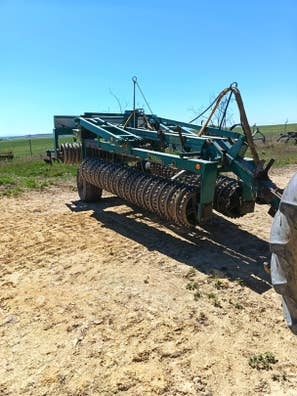 rulo agrícola marca Revilla