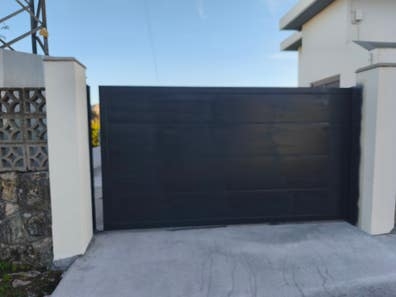 peón o oficial carpinteria metalica