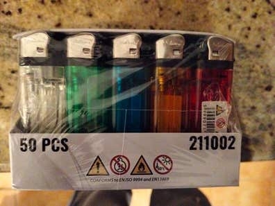 Se venden mecheros