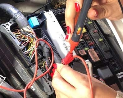 Técnico de Diagnosis de Automóvil