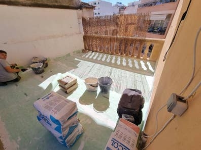 Oficial de primera construcción