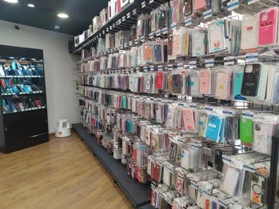 DEPENDIENTA TIENDA