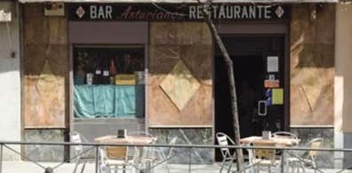 Se busca camarero/a con experiencia Se b