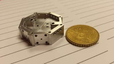 FRESADOR CNC Y TORNERO CNC