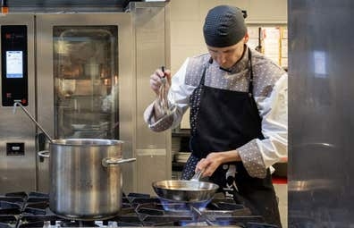 COCINERO CON EXPERIENCIA