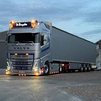 CONDUCTOR DE TRAILER