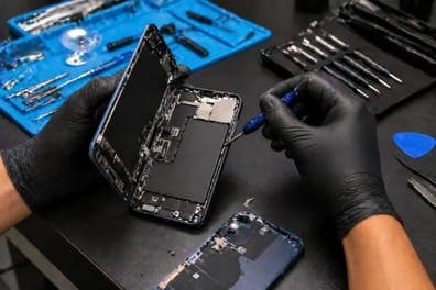 técnico reparación de móviles