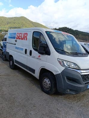 se busca repartidor de paquetería